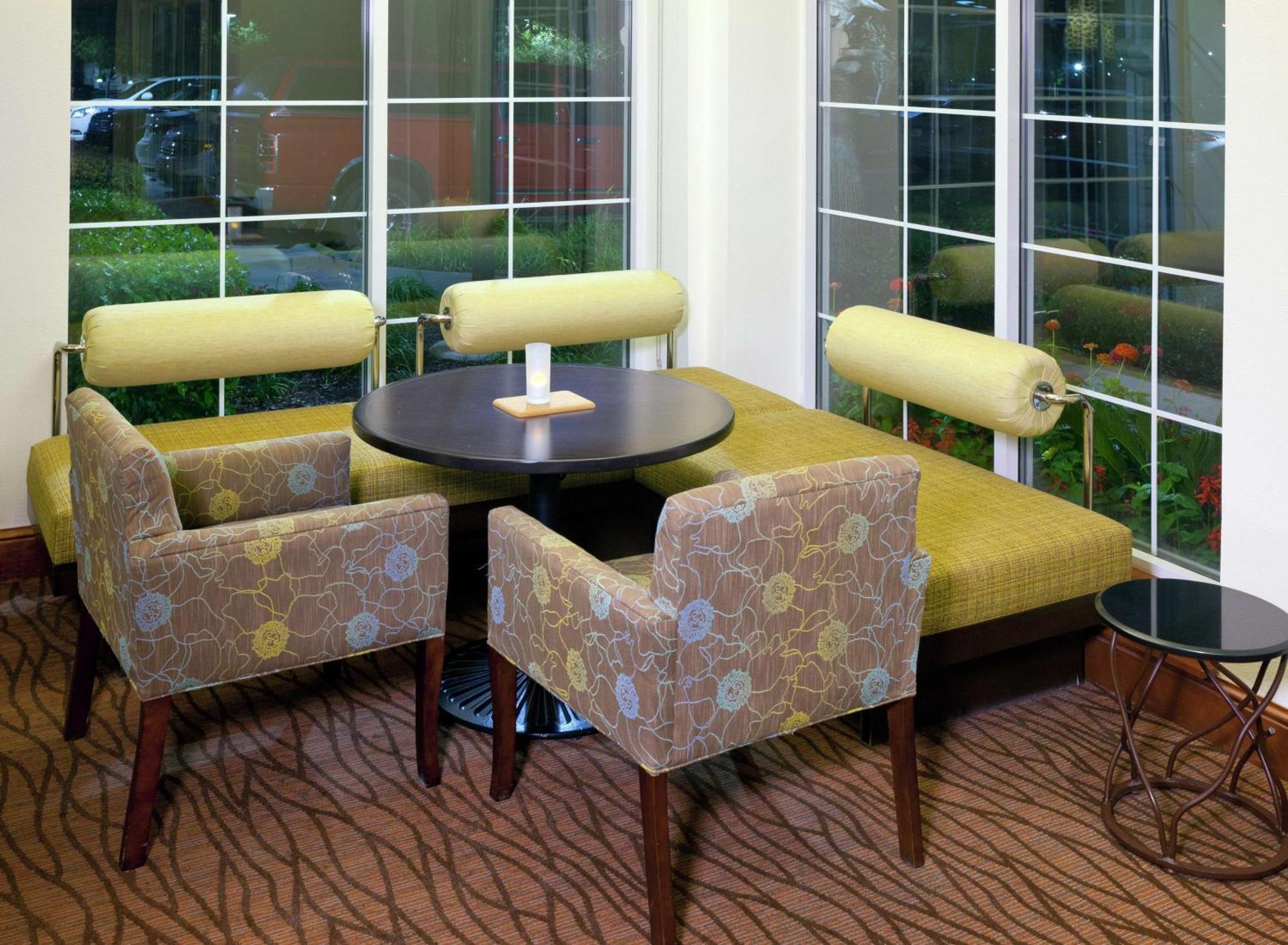 Hilton Garden Inn Ontario Rancho Cucamonga Exterior foto